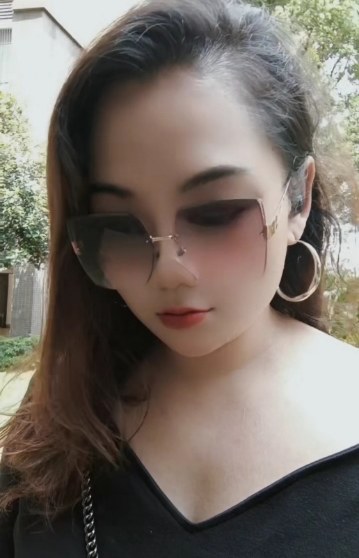 往事如烟的第一张照片--连云港相亲服务中心