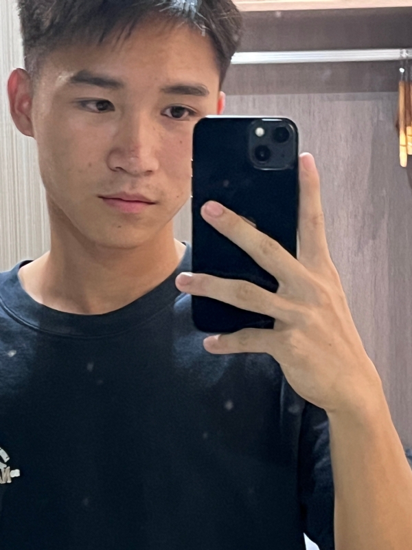 画家的第二张照片--连云港相亲服务中心