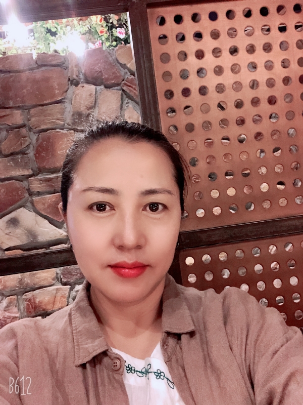 雲雲的第一张照片--连云港相亲服务中心