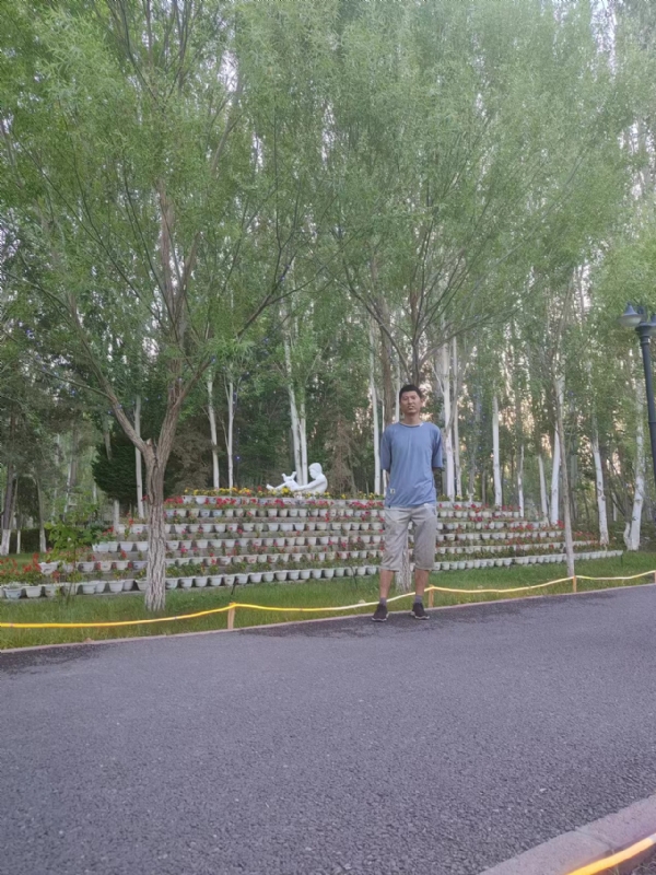 温默的第一张照片--连云港相亲服务中心