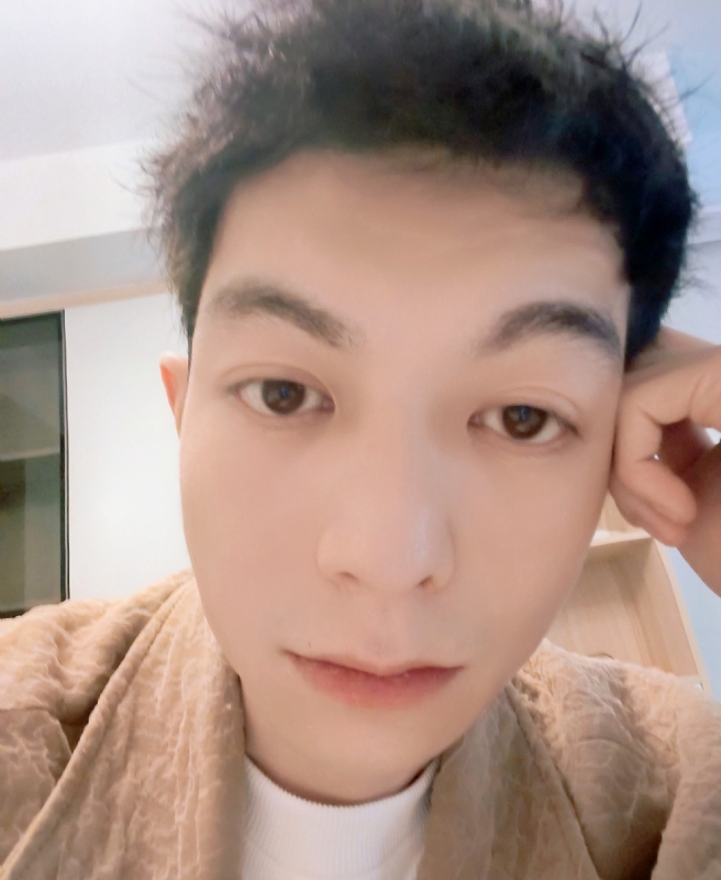 慕白的第一张照片--连云港相亲服务中心