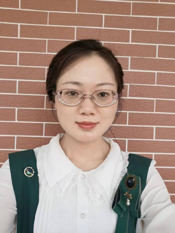 Lily的第二张照片--连云港相亲服务中心