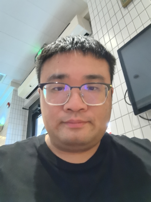 君临天下的第三张照片--连云港相亲服务中心