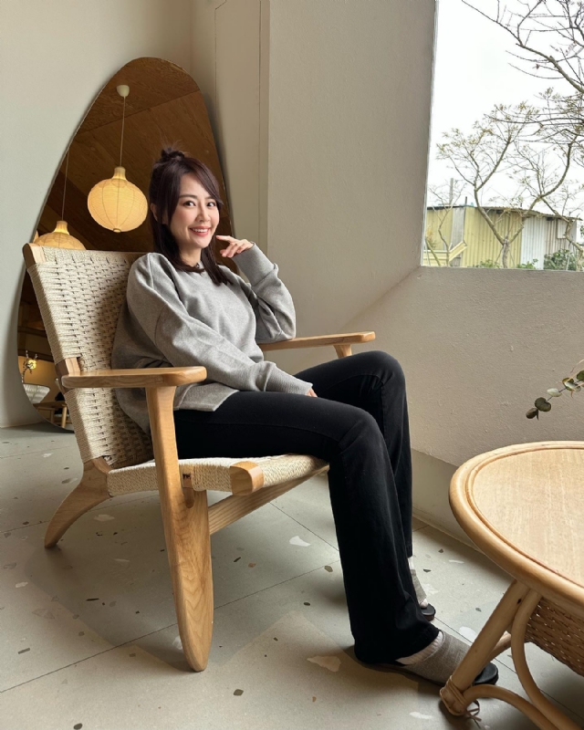 蓝色天空的第一张照片--连云港相亲服务中心