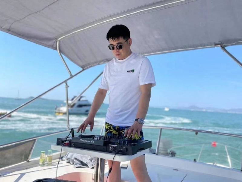 魔盒的第一张照片--连云港相亲服务中心