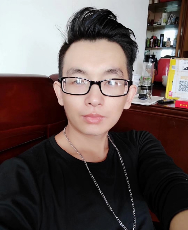 你要女婿不要的第一张照片--连云港相亲服务中心