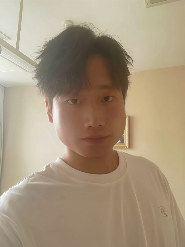 阿彤的第一张照片--连云港相亲服务中心