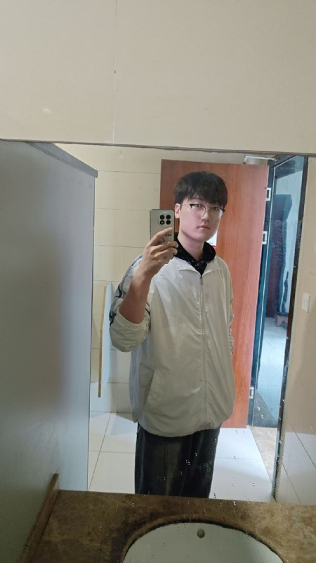 高大毛的第一张照片--连云港相亲服务中心