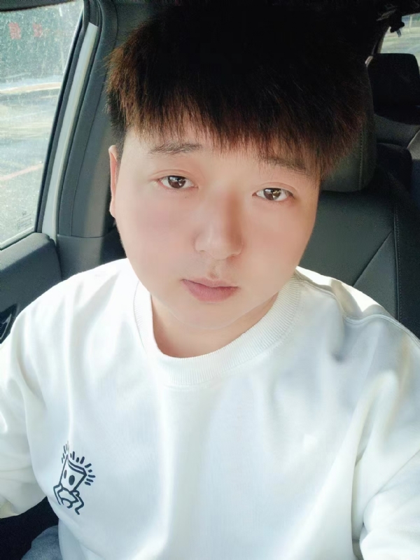 可乐加冰的第一张照片--连云港相亲服务中心