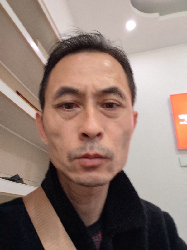 清晨阳光的第一张照片--连云港相亲服务中心