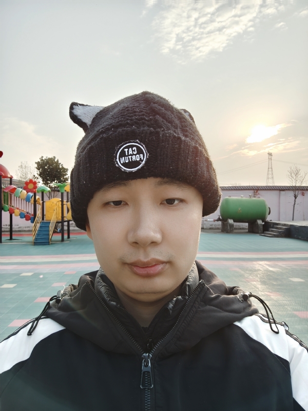 王连杰的第一张照片--连云港相亲服务中心