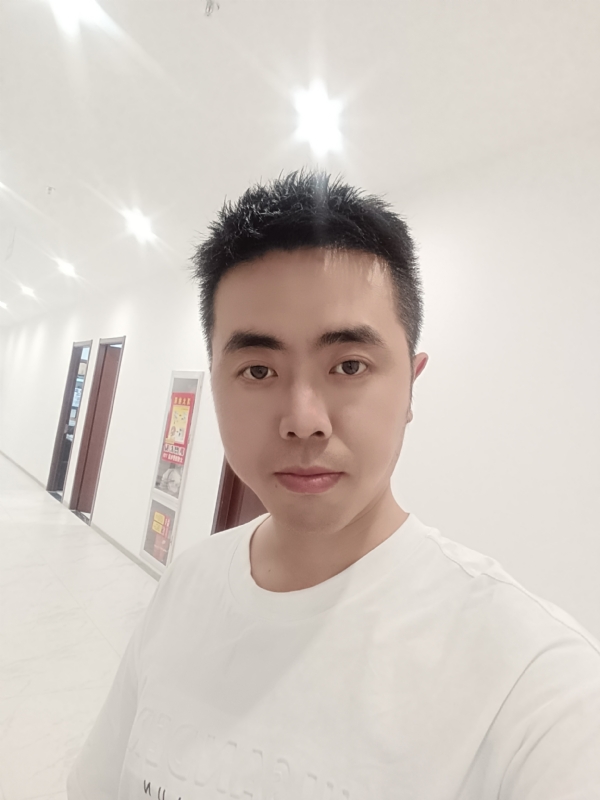 愿得一人心白首不相离的第一张照片--连云港相亲服务中心