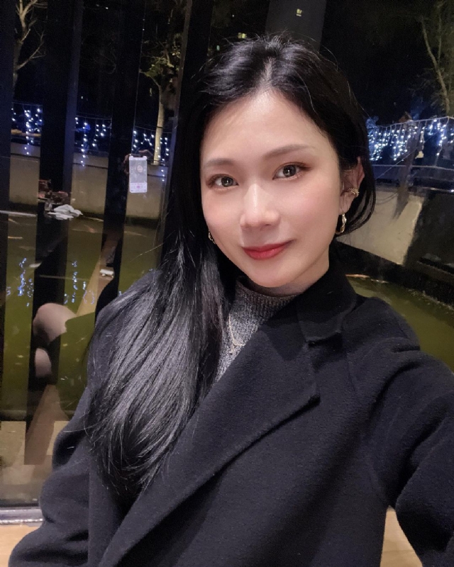 欣欣向荣的第一张照片--连云港相亲服务中心