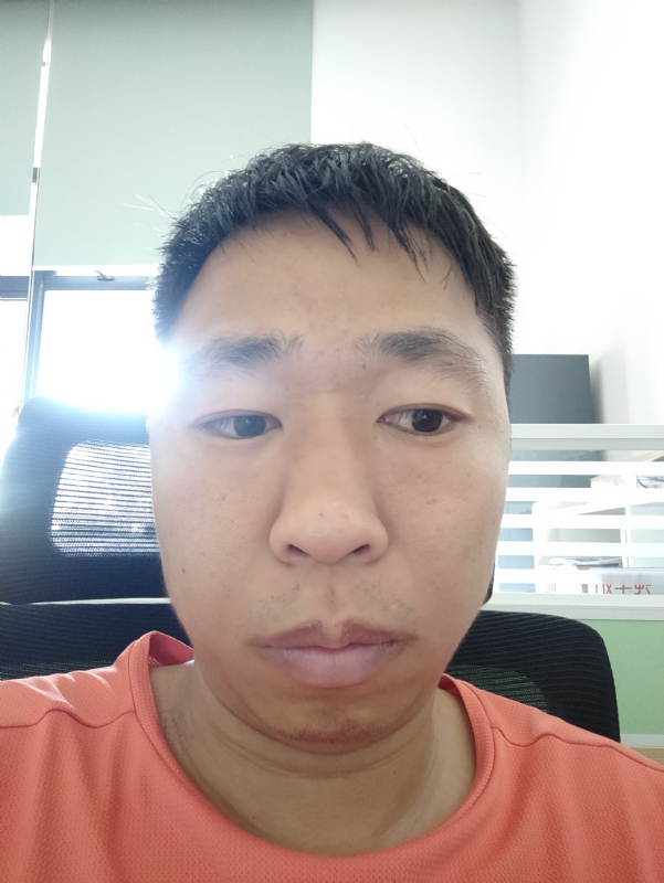 龚先生的第一张照片--连云港相亲服务中心