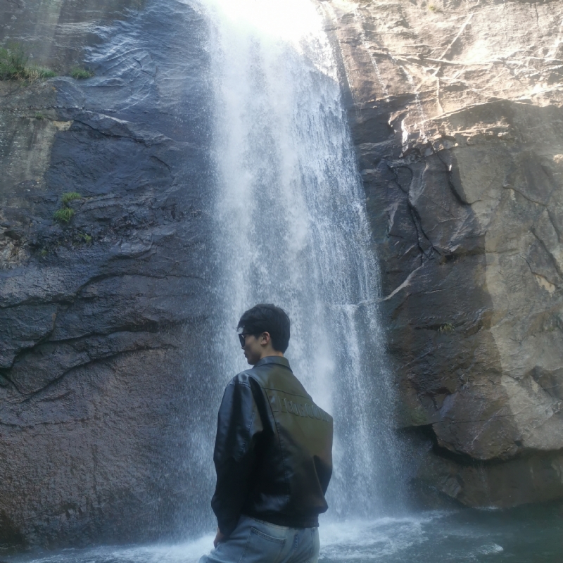 随安的第一张照片--连云港相亲服务中心