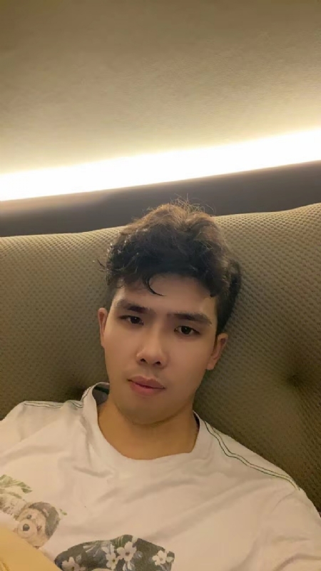 阿龙设计师的第一张照片--连云港相亲服务中心