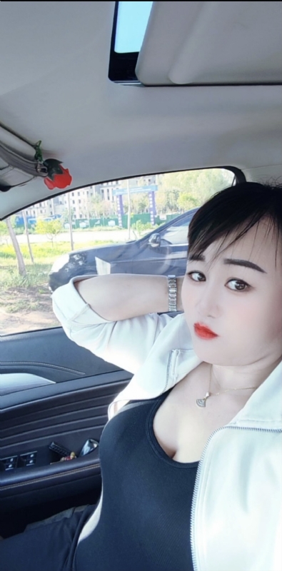 王芳燕的第二张照片--连云港相亲服务中心