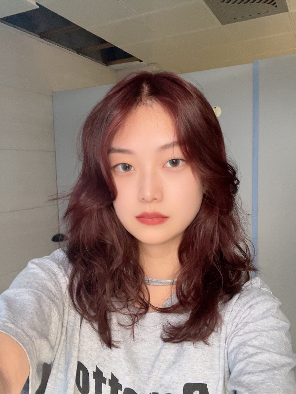 Holy的第二张照片--连云港相亲服务中心