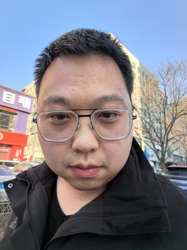 宋哲的第一张照片--连云港相亲服务中心