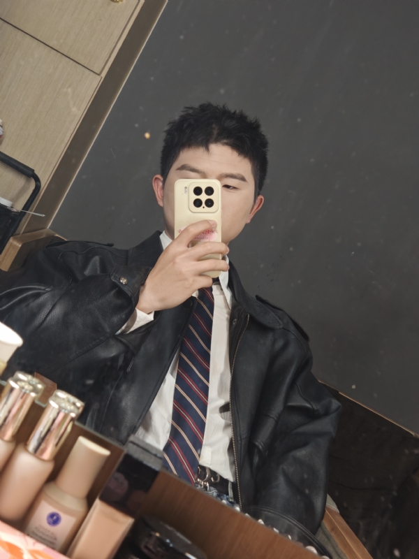 郝天翔的第一张照片--连云港相亲服务中心