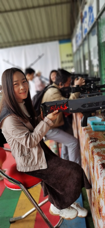 颜如玉的第一张照片--连云港相亲服务中心