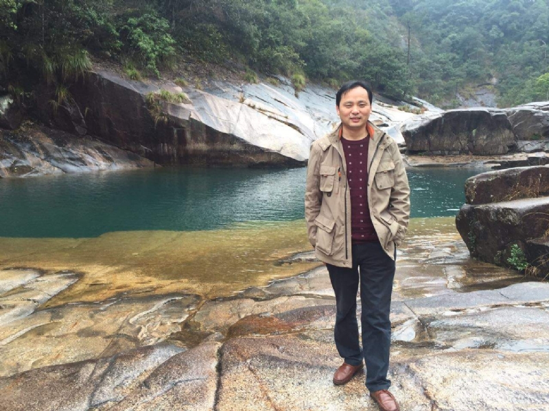 龙行天下的第一张照片--连云港相亲服务中心