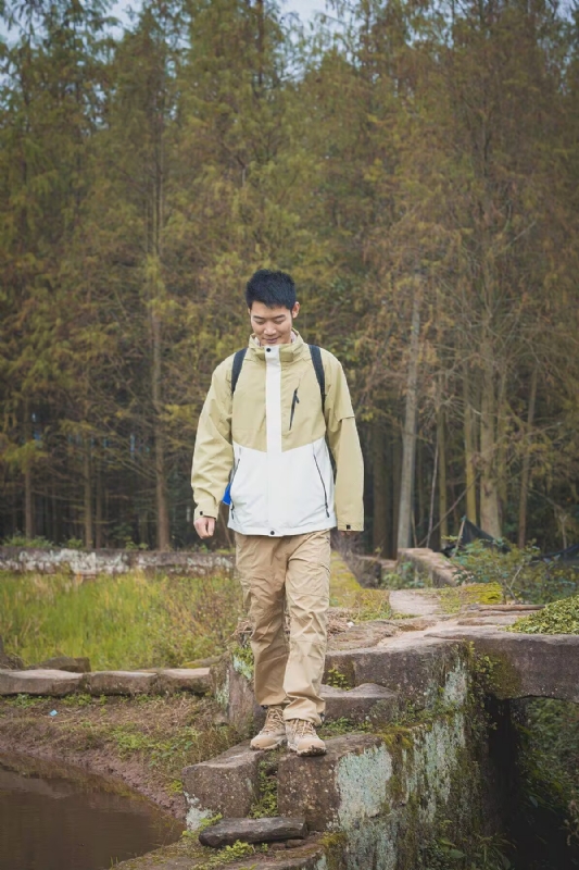 陈与你的第二张照片--连云港相亲服务中心