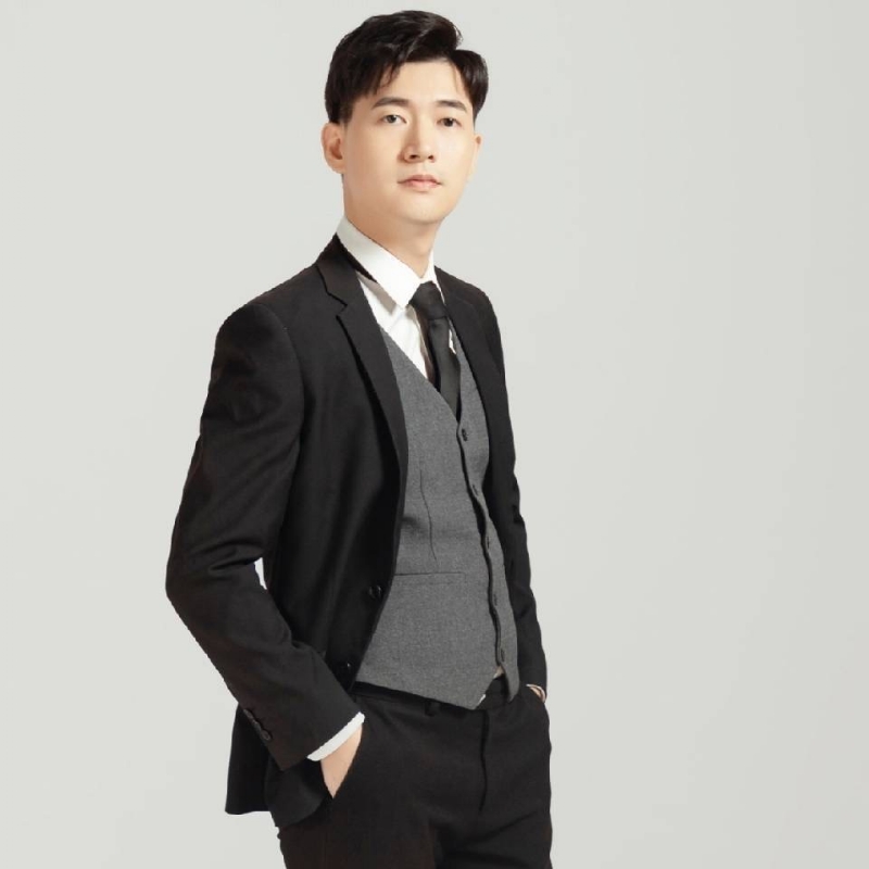 温嘉奇的第一张照片--连云港相亲服务中心