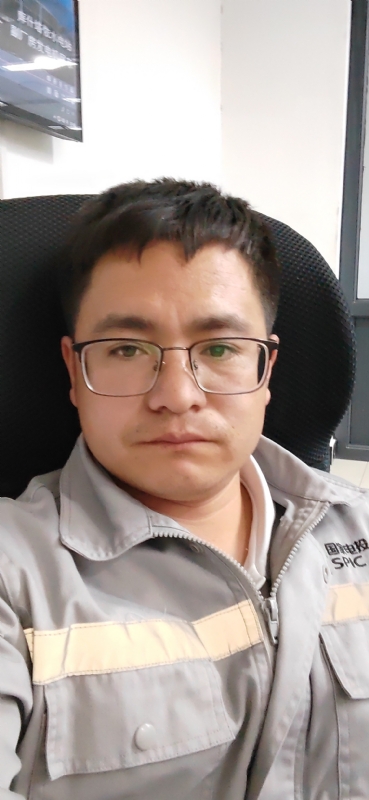 苏先生的第三张照片--连云港相亲服务中心