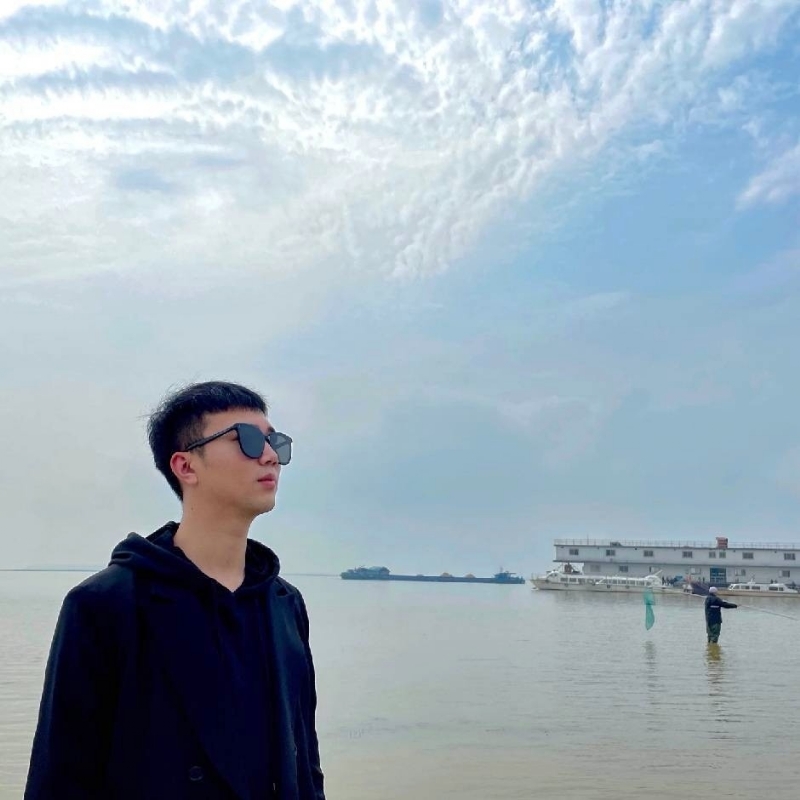 会做饭的IT男的第一张照片--连云港相亲服务中心