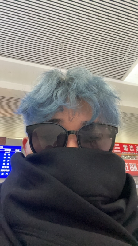 平行线的第二张照片--连云港相亲服务中心