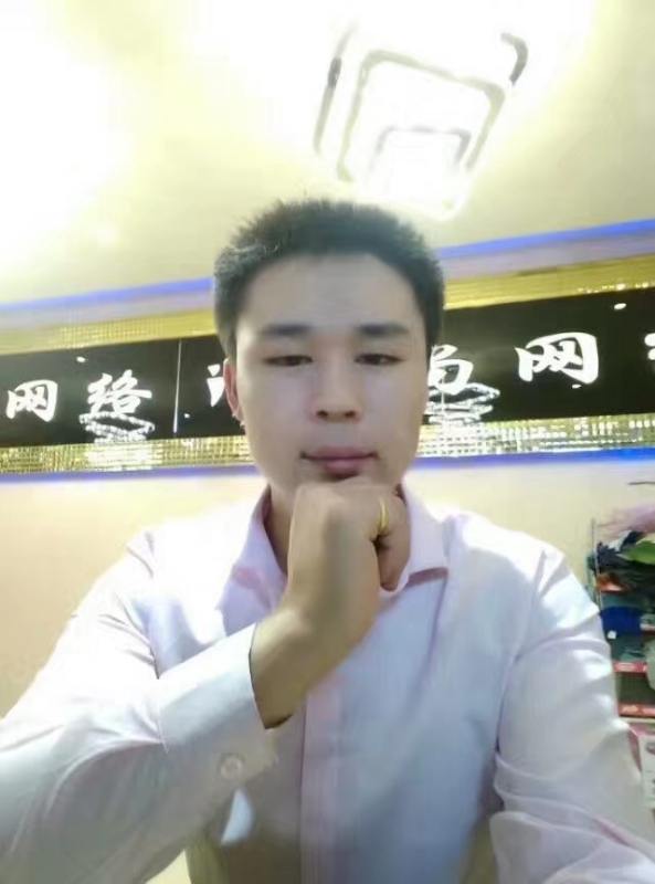 沉默寡言的第一张照片--连云港相亲服务中心