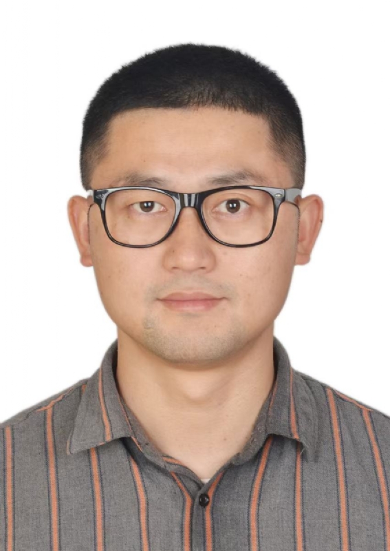 东方的第一张照片--连云港相亲服务中心