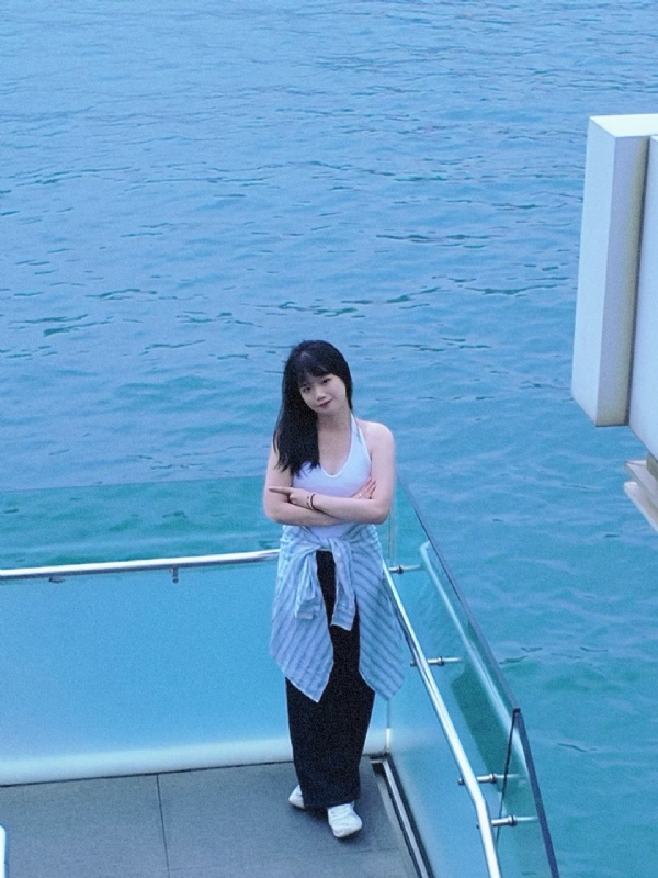 猫姐的第一张照片--连云港相亲服务中心