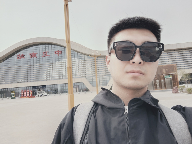 起因的第一张照片--连云港相亲服务中心