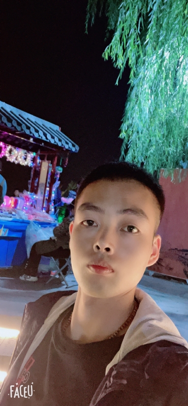 向阳而生的第一张照片--连云港相亲服务中心