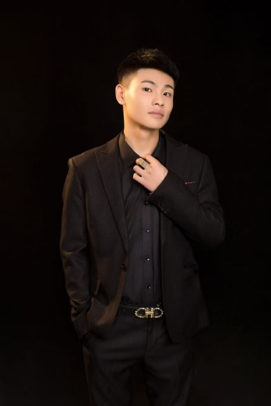 刘小船的第二张照片--连云港相亲服务中心