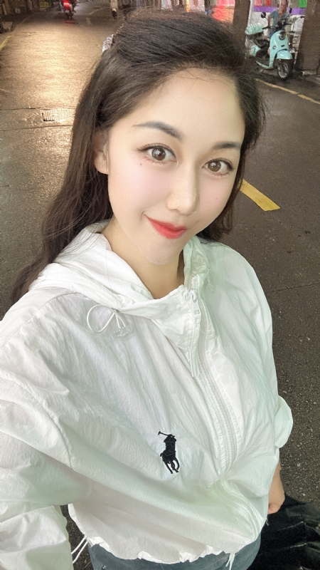 等你的风的第一张照片--连云港相亲服务中心