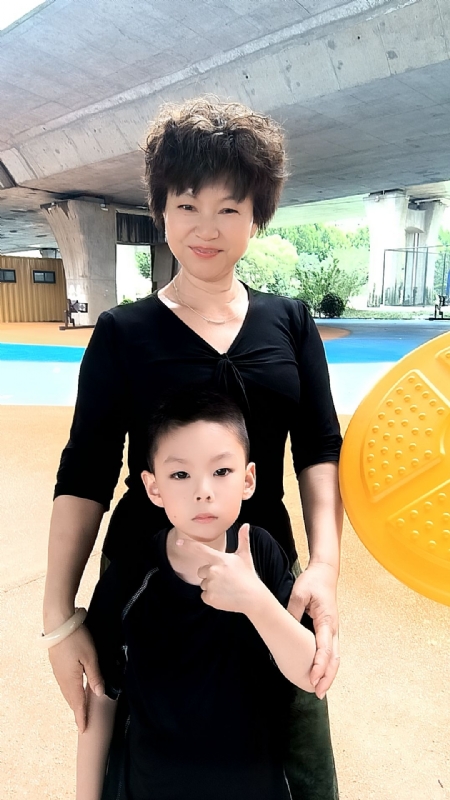 火凤凰的第一张照片--连云港相亲服务中心