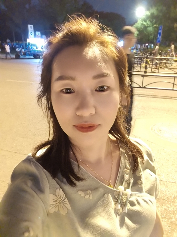 最美的期待的第二张照片--连云港相亲服务中心