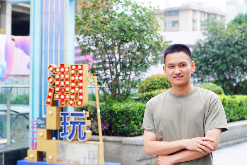陌上烟雨的第一张照片--连云港相亲服务中心