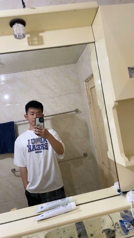 哈哈的第二张照片--连云港相亲服务中心