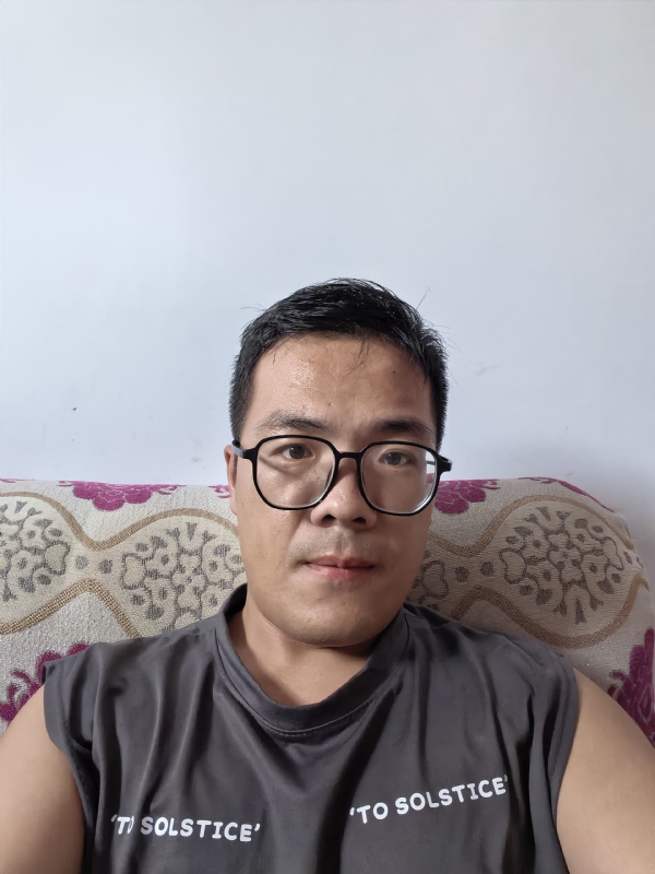 卫TF的第四张照片--连云港相亲服务中心