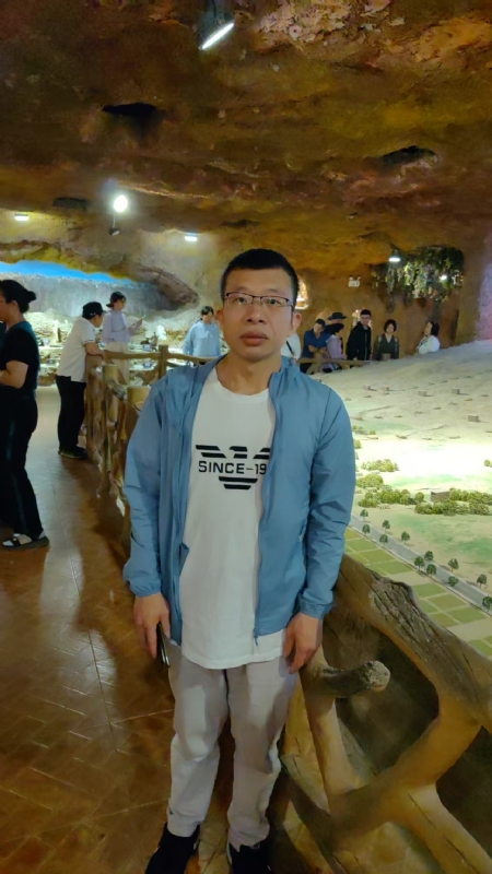 时光的第一张照片--连云港相亲服务中心