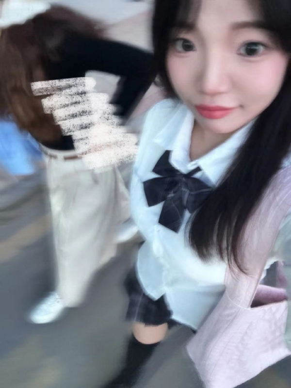 台灣小姐伊洛的第一张照片--连云港相亲服务中心