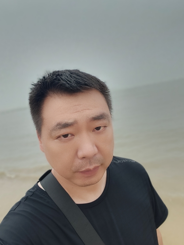 听风的蚕的第一张照片--连云港相亲服务中心