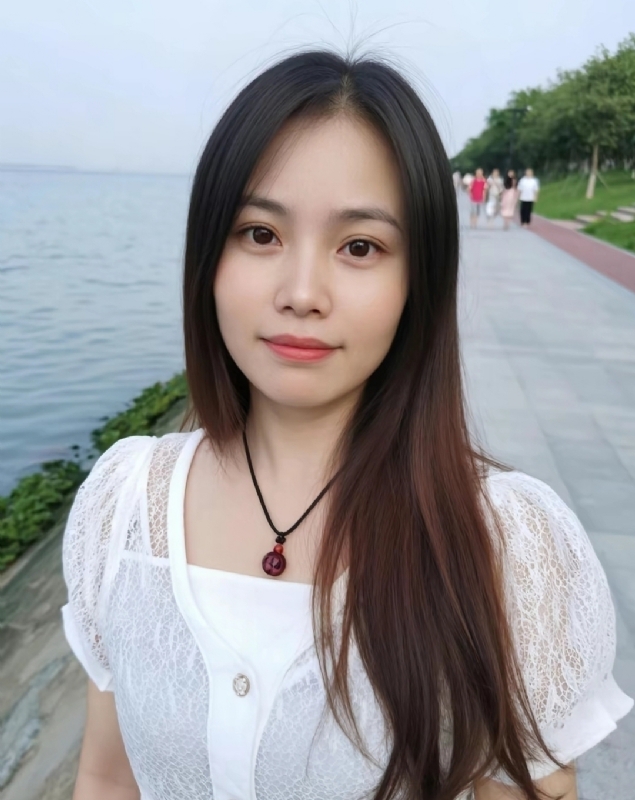 想你的月亮的第五张照片--连云港相亲服务中心