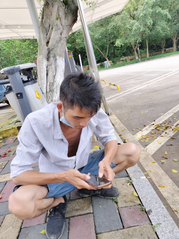 太累了的第一张照片--连云港相亲服务中心