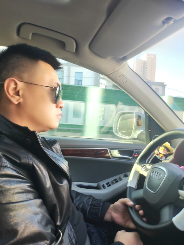 Mr陈的第一张照片--连云港相亲服务中心