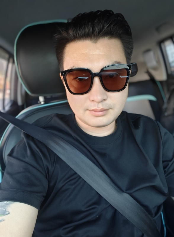 凡哥的第一张照片--连云港相亲服务中心